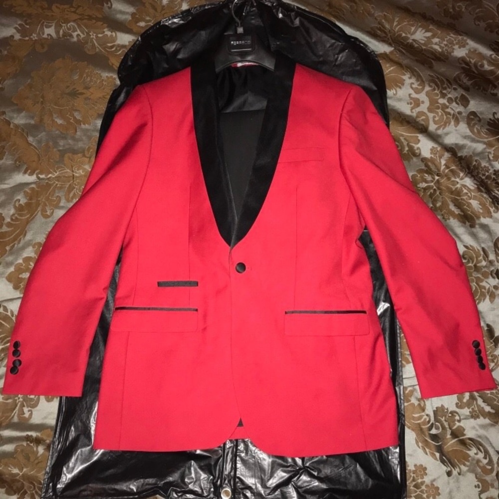 Red suit
